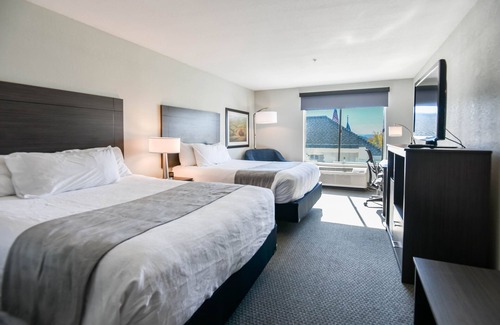 Elko Hotel | Shutters Hotel