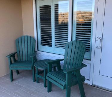 Kill Devil Hills Hotel | Shutters on the Banks