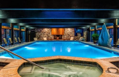 Bellaire House | Shuttle to Schuss Mnt! Sleeps 10!