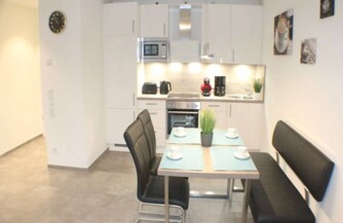 Fedderwardersiel Apartment | Sielhuus 9 - Exclusive apartment on the 1st floor, with sauna and box spring bed