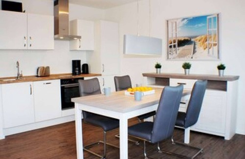 Fedderwardersiel Apartment | Sielhuus 1 - Exclusive first floor apartment with sauna and box-spring beds