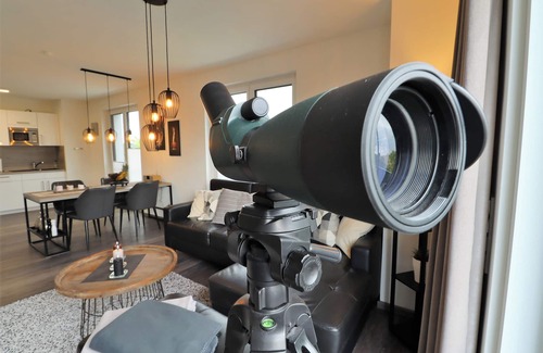 Fedderwardersiel Apartment | Sielhuus 11 Ferienwohnung mit Dachterrasse und Infrarotsauna und Kamin für bis zu 4 Personen in Fedderwardersiel!