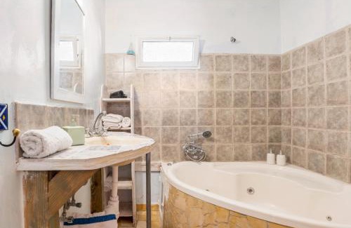 Nimrod Ski Chalet | Si-Har Chalets