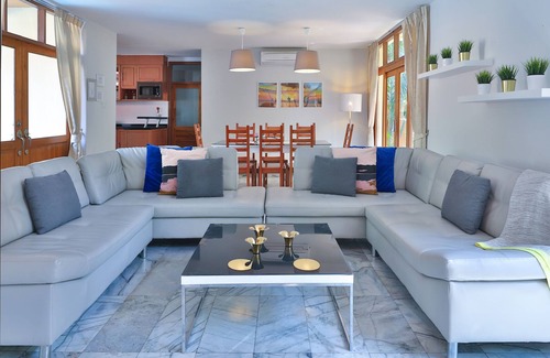Jomtien Villa | Siam Pool Villa Pattaya