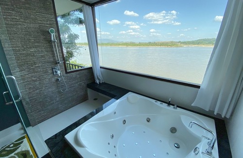 Chiang Saen Hotel | Siam Triangle Hotel
