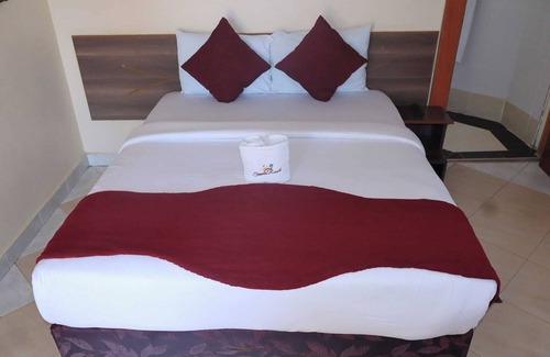 Ruma National Park Hotel | Siambi Resort