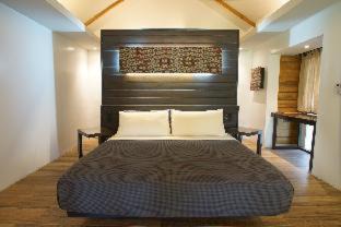 Catangnan Hotel | Siargao Island Villas