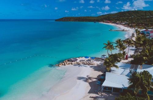 Dickenson Bay Resort | Siboney Beach Club