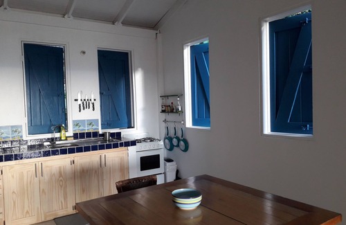 Pointe Michel House | SIBOULI: 6-person apartment with swimming pool