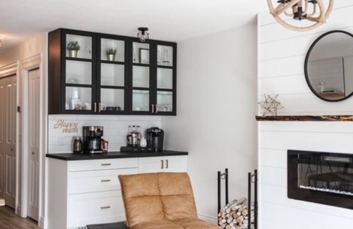 Sicamous Condo | Sicamous Oasis