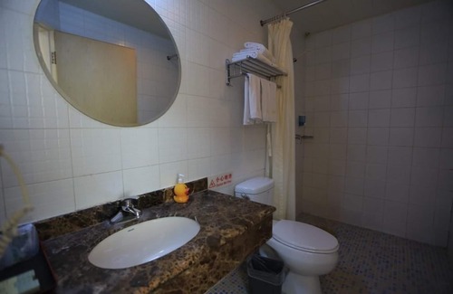 Downtown Beijing Hotel | Sicily Hotel - Beijing Railway Station Temple of Heaven Dongmen Subway Station