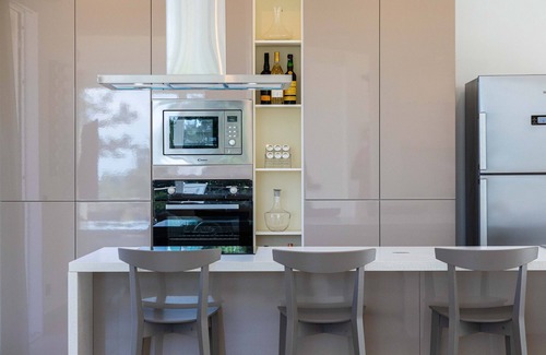 Spano Villa | Sicily villa with pool and sauna sleeps 10