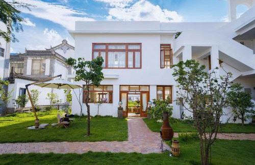 Dali Town Hotel | SIDDHI INN