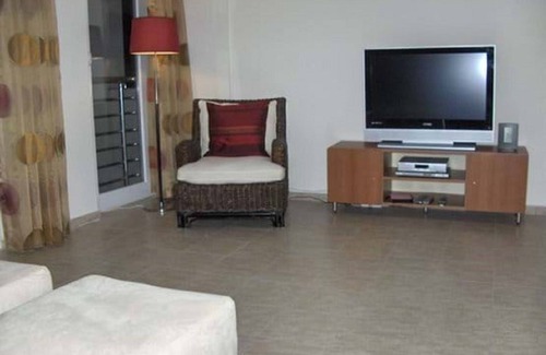 Kemer Mahallesi Apartment | SIDE Hills private 2 bed home in a great location for everything