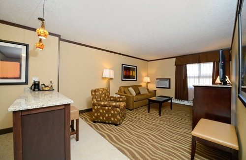 Wetaskiwin Hotel | Siding 16 Lodge