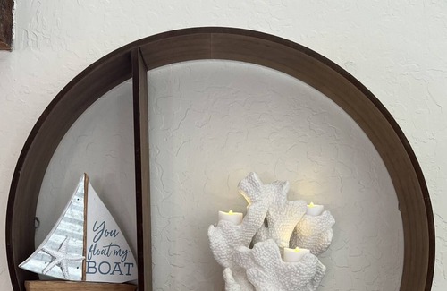 Aptos Cottage | Sie la Vie- Hidden Gem. Adorable cozy 1 bedroom cottage short walk to the beach