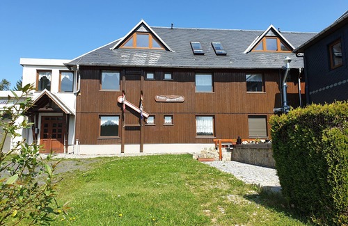 Siegmundsburg Apartment | Siegmundsburger Haus Werraquelle here apartment "Rennweg" - ground floor, pet friendly