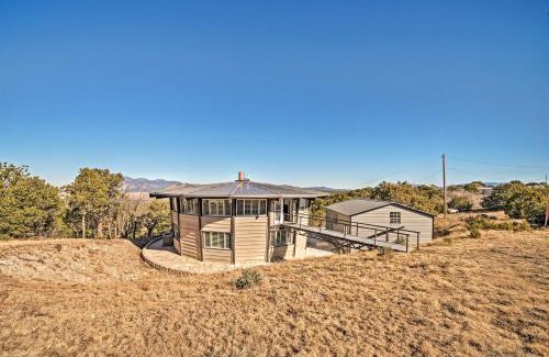 Nogal House | Sierra Blanca Mountain Retreat 16 Miles to Ruidoso