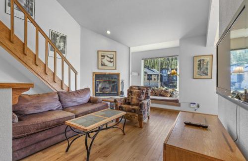 Kirkwood Apartment | Sierra Cabin Condo – Sun Meadows 1 BedroomLoft condo