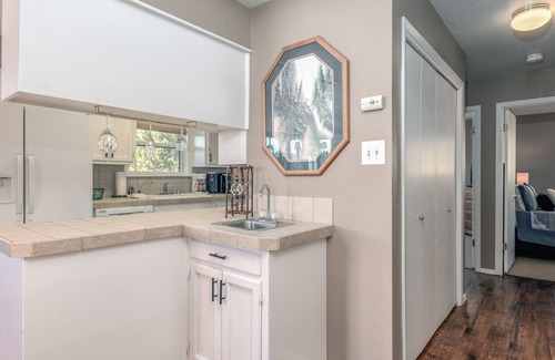 Alto House | Sierra Escape | Amazing Views, Close to Gulf!