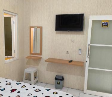 Malang House | Sierra Homestay 3 Bedrooms
