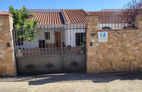 Las Jaras House | SIERRA LAGO