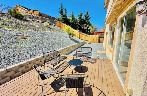 Northwest Reno House | Sierra View Retreat/Sleeps 14