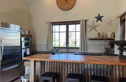 Sierraville Apartment | Sierraville Cottage - Spacious, Private, Gorgeous, Comfy - Sleeps up to 6