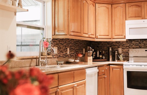 Alta Vista House | Siesta Beach/DT-Private Family Paradise-3BR/2Ba