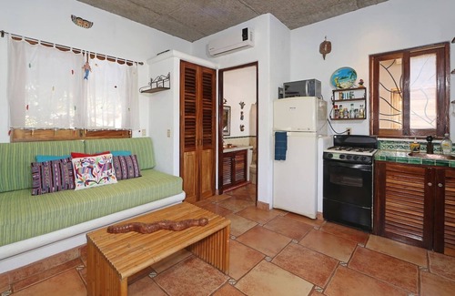 North End House | Siete Palmas (Seven Palms) 1 Bed/1 Bath