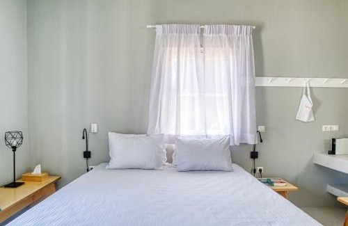 Vathi Apartment | SifnosLiving - Joy