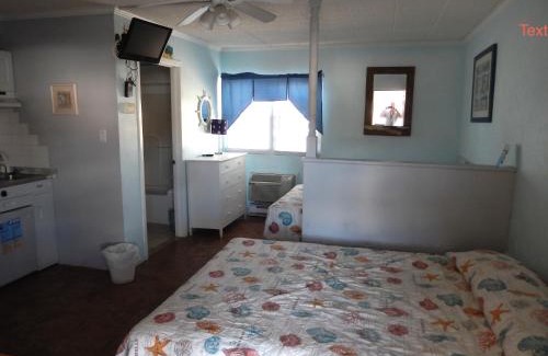 North End Hotel | Sifting Sands Motel