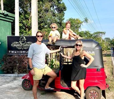 Dambulla Hotel | Sigiriya Cashew Palace Resort