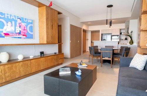 Zona Industrial Apartment | Signature Lux Condo US Consulate & The Harbor Mall