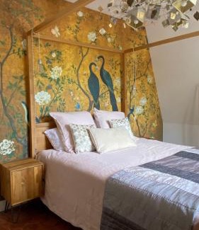 Ville-d'Avray Apartment | Signature topfloor flat in a shared XIX century Mansion in Western Paris