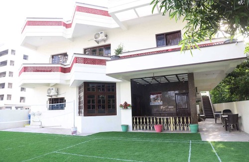 Tirupati Villa | SIGNlN Homestay 8886660628 Luxury 1BHK VILLA HOME