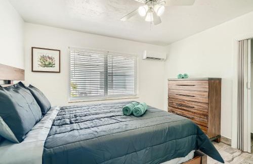 Palm Beach Shores Apartment | SII 1 Bedroom Tropical GEM!