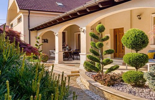 Arad Apartment | Sika Royal Garden & Spa Central Apartment Arad