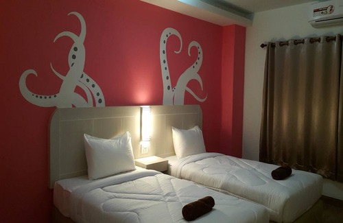 Tak Hotel | Silayok Grand Hotel