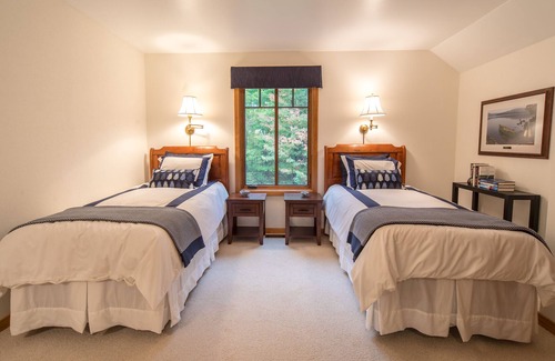 Manitowish Waters House | Silent Sport Getaway- only steps away from 50+ miles of bike trails