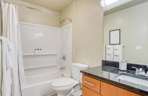 Cupertino Apartment | Silicon Valley 2BR Near Top Tech Companies