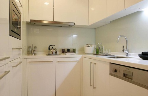 Pazhou Residential District Hotel | Silin Residence Poly World Trading Center