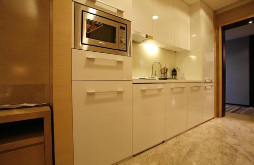 Pazhou Residential District Hotel | Silin Residence Poly World Trading Center