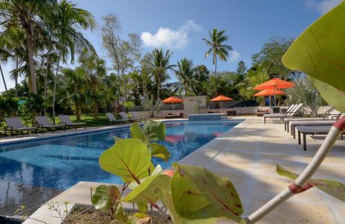 Nassau Resort | Silk Cotton Villas