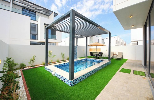 Dubai House | Silk Valley-Luxury 4B with private pool