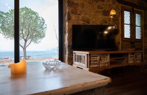 Messolonghi House | Silo Stone House