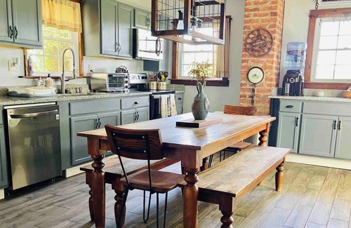 Warrenton Other | Silo Valley Farm, 50 acres, Fishing, Boating & Golf Cart