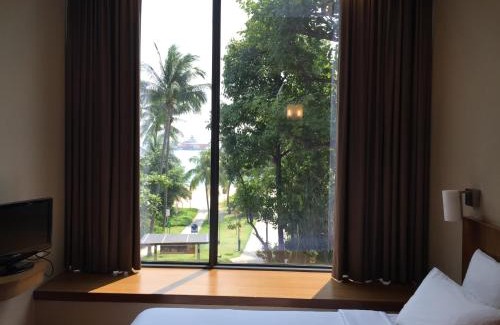 Singapore Resort | Siloso Beach Resort - Sentosa