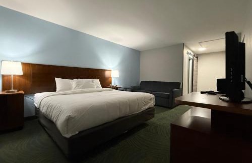 Saint Joseph Hotel | Silver Beach Hotel