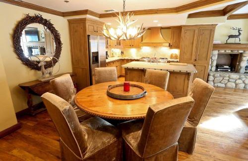 Mammoth Lakes House | Silver Bear # 36